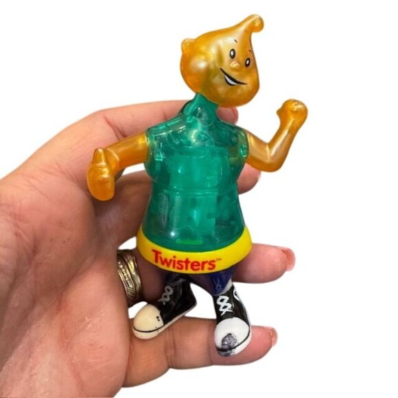 Twisters Wind-Up Dancing Toy Figure With Sneakers - Picture 2 of 7